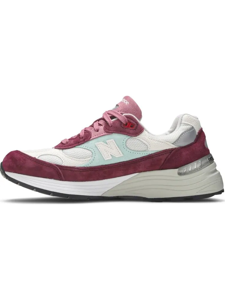 Кроссовки New Balance Kith x 992 Made in USA 'Kithmas Collection - Burgundy Reef' — изображение 3 из 8, красный