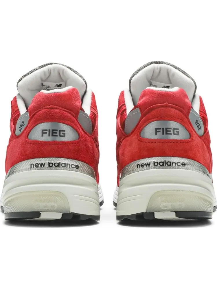 Кроссовки New Balance Kith x 992 Made in USA 'Kithmas Collection - Team Red' — изображение 6 из 8, красный