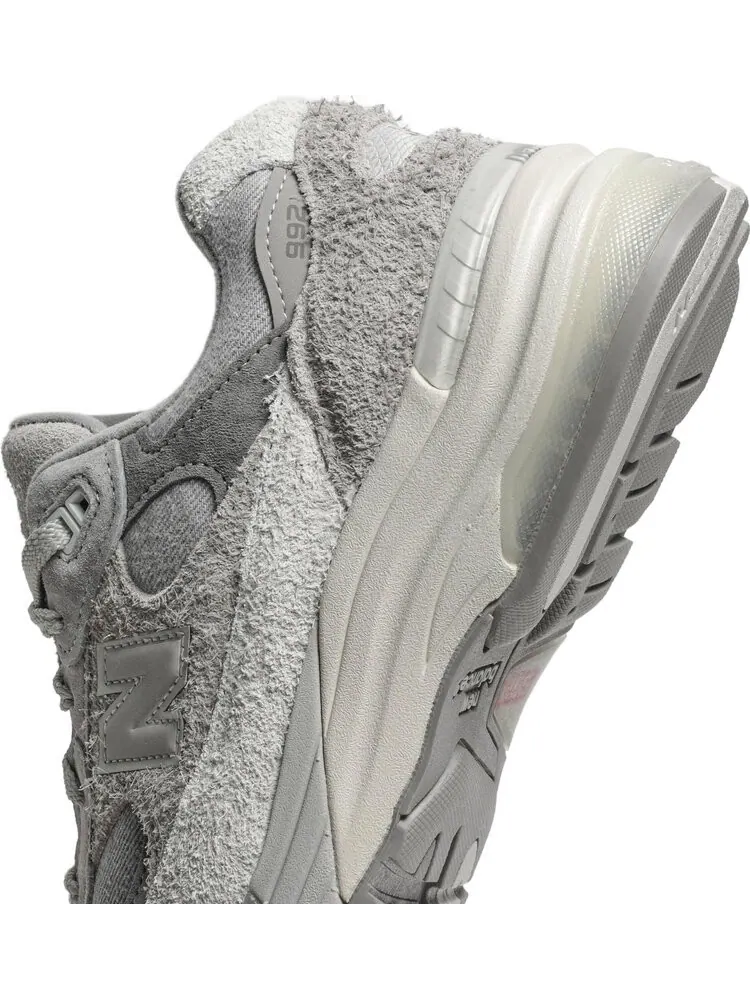 Кроссовки New Balance Levi’s x 992 Made in USA 'Grey Denim' — изображение 10 из 10, серый