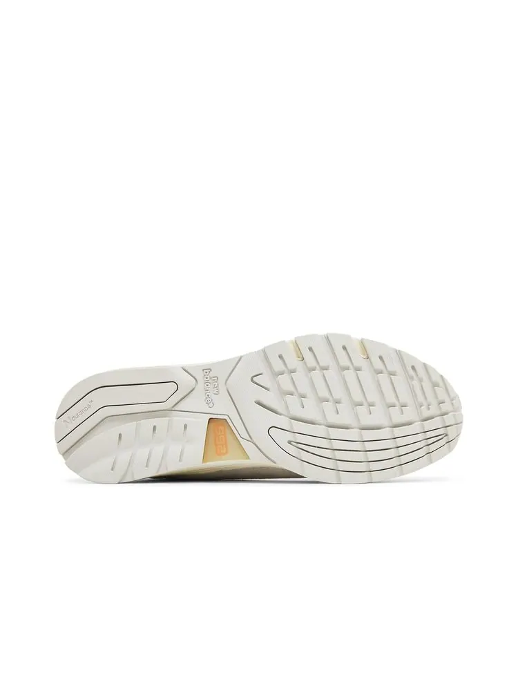 Кроссовки New Balance Madness x 992 Made in USA Nimbus Cloud — изображение 4 из 6, облачный