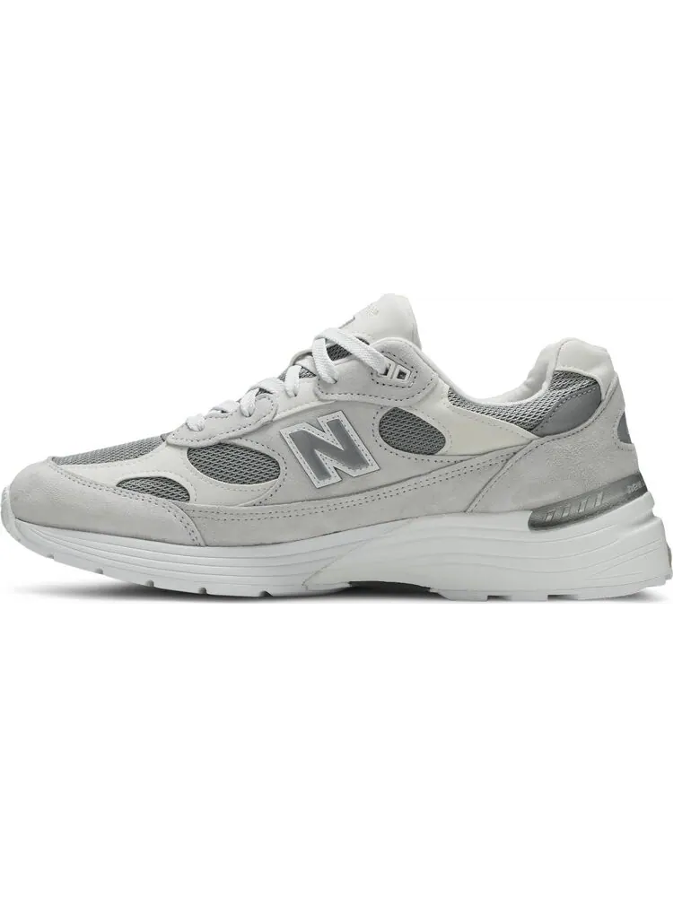 Кроссовки New Balance 992 Made in USA 'White Silver' — изображение 3 из 8, серый