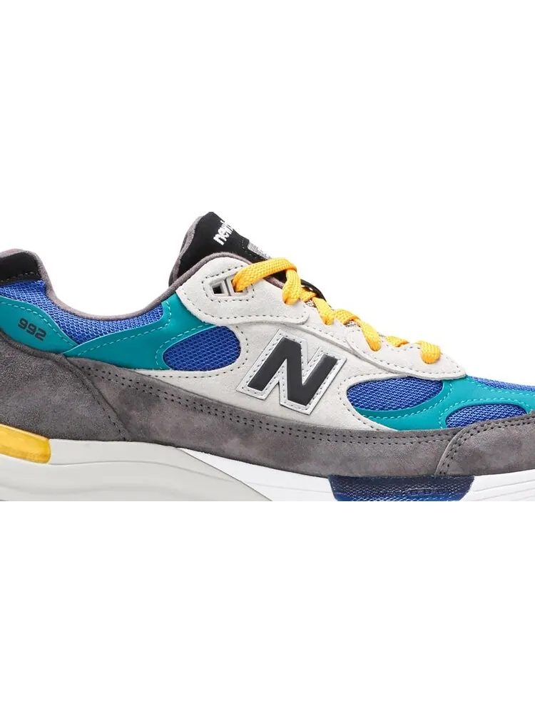 Кроссовки New Balance Billy's x 992 Made in USA 'Grey Blue Teal' — изображение 2 из 8, серый