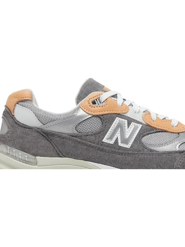 Кроссовки New Balance Todd Snyder x 992 Made in USA '10th Anniversary' — изображение 2 из 8, серый