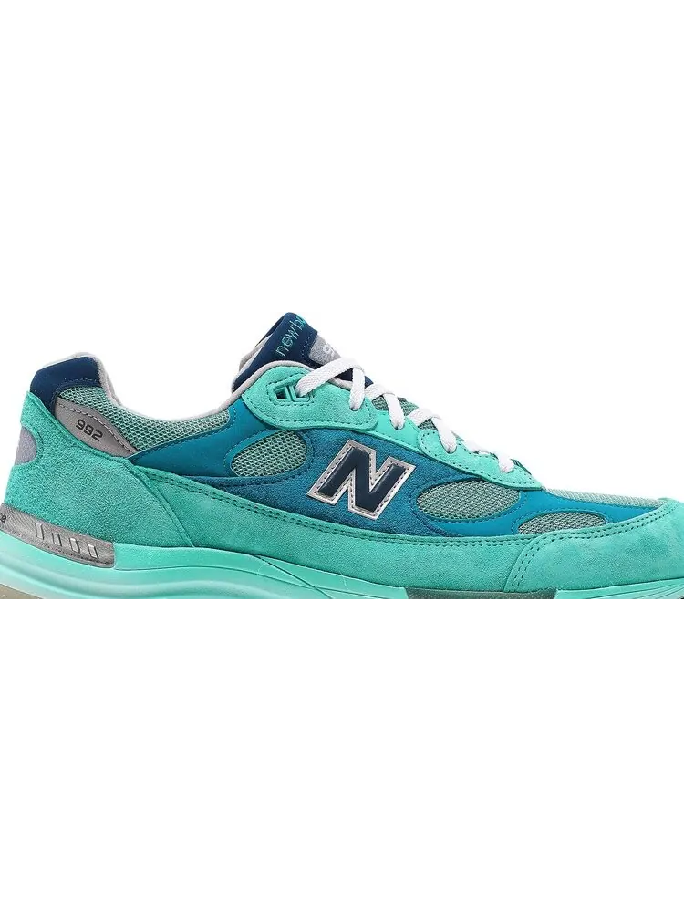 Кроссовки New Balance 992 Made in USA 'Blue Silver Metallic' — изображение 2 из 8, синий