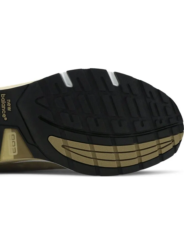 Кроссовки New Balance 992 Made in USA 'Tan' — изображение 5 из 8, загар