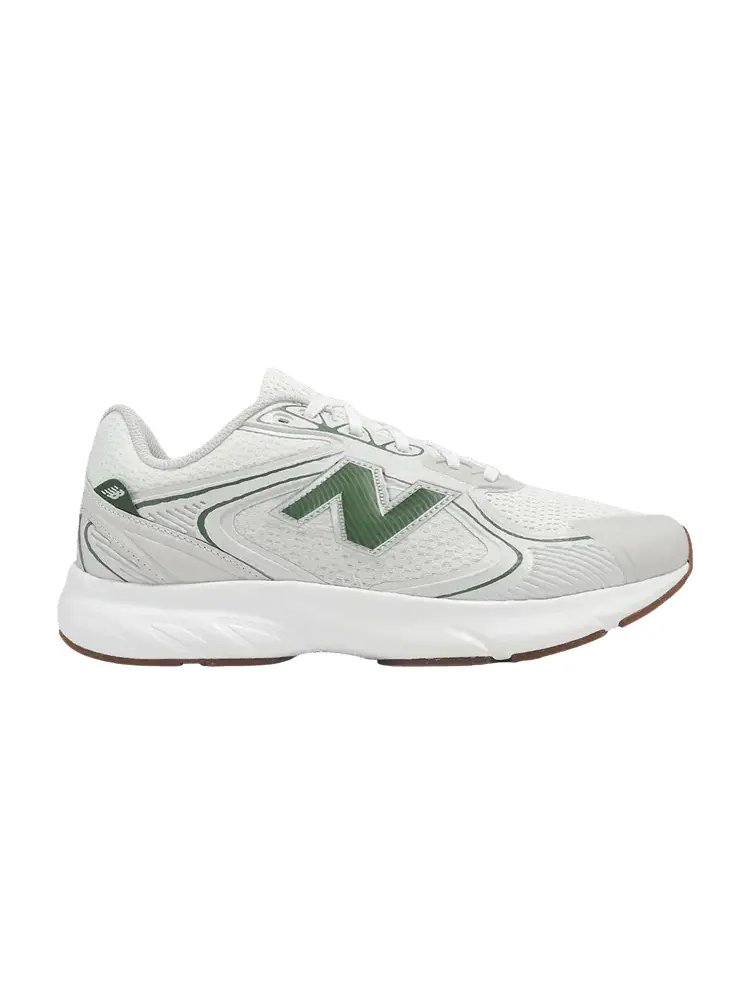 Кроссовки New Balance Fresh Foam Amaste Wide 'White Green' — изображение 1 из 1, белый
