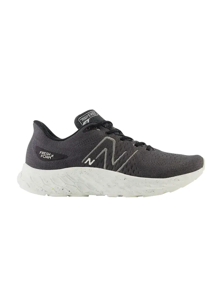 Кроссовки New Balance Fresh Foam X EVOZ v3 2E Wide — изображение 1 из 1, черный