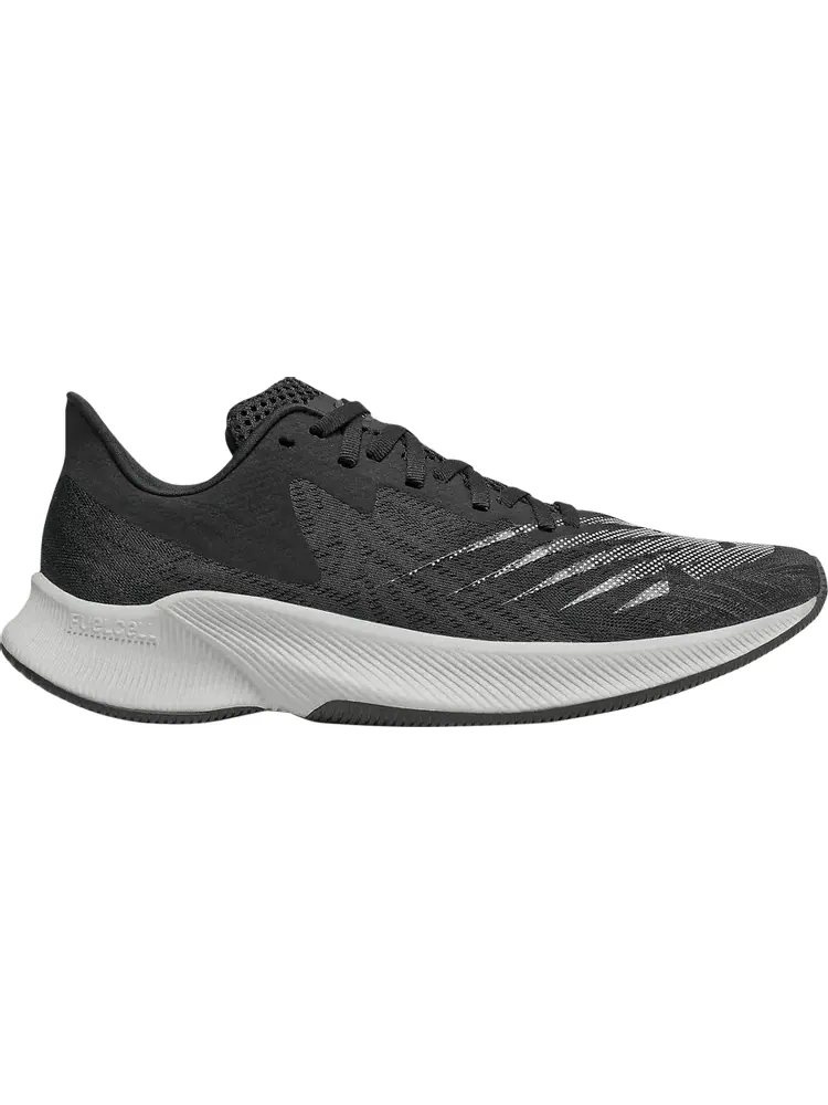 Кроссовки New Balance FuelCell Prism 'Black' — изображение 1 из 1, черный