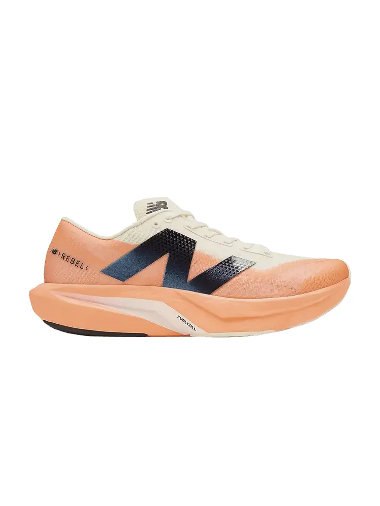 Кроссовки New Balance FuelCell Rebel v4 2E Wide 'Hot Mango' — изображение 1 из 1, черный