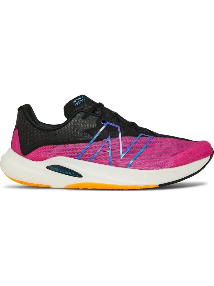 Кроссовки New Balance FuelCell Rebel v2 'Pink Glow Black' — изображение 1 из 8, розовый