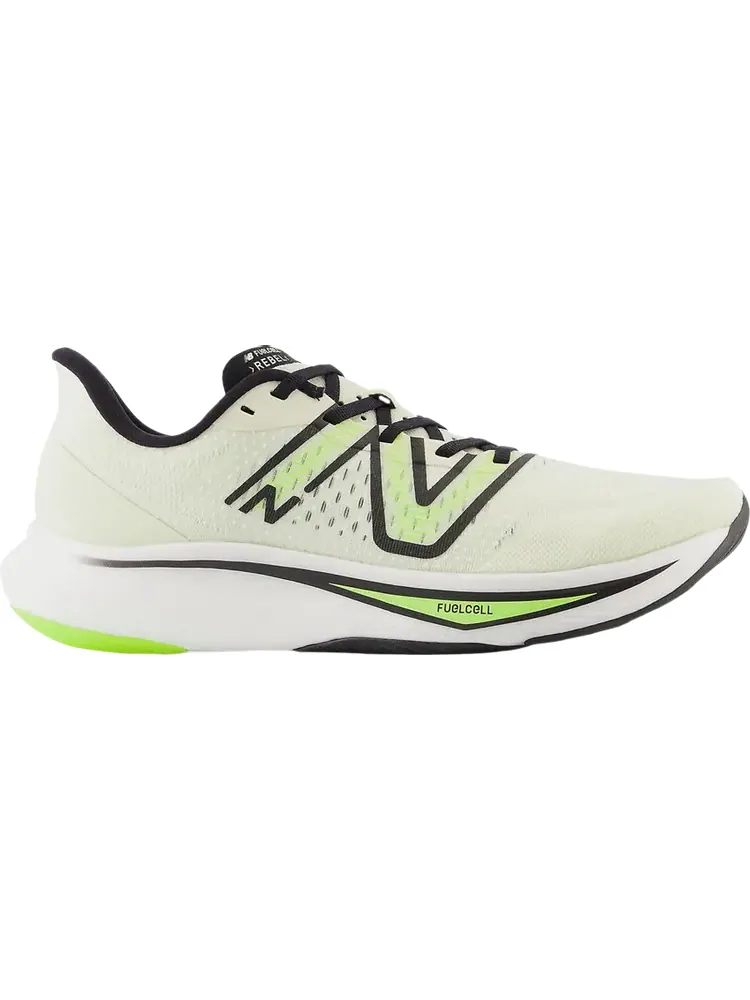 Кроссовки FuelCell Rebel v3 2E Wide 'Pistachio Butter Black' — изображение 1 из 1, бежевый