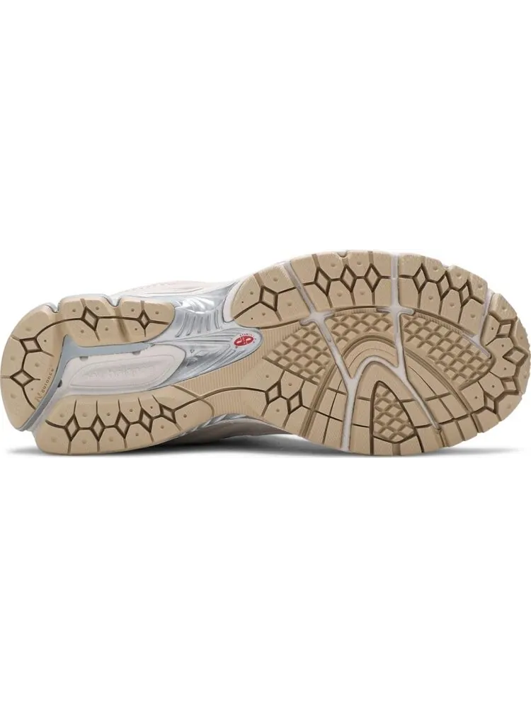 Кроссовки New Balance 2002R 'Cream' — изображение 4 из 8, бежевый