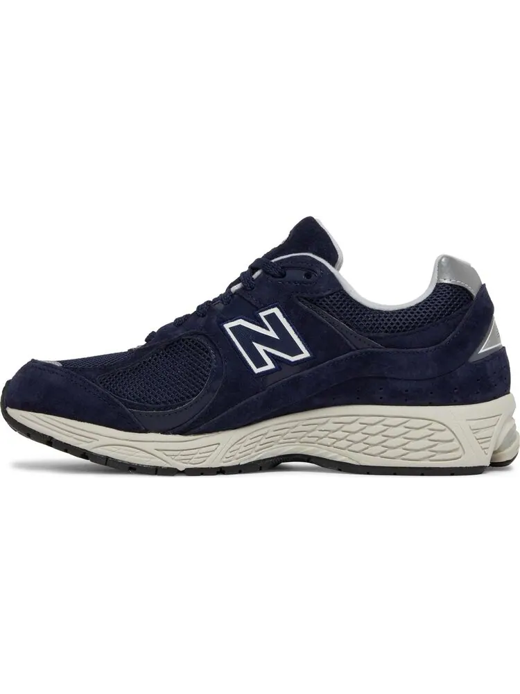 Кроссовки New Balance 2002 'Pigment' — изображение 3 из 8, синий