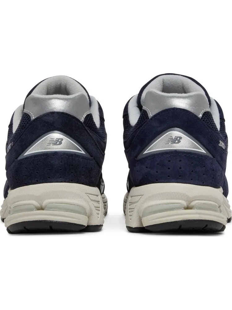 Кроссовки New Balance 2002 'Pigment' — изображение 6 из 8, синий
