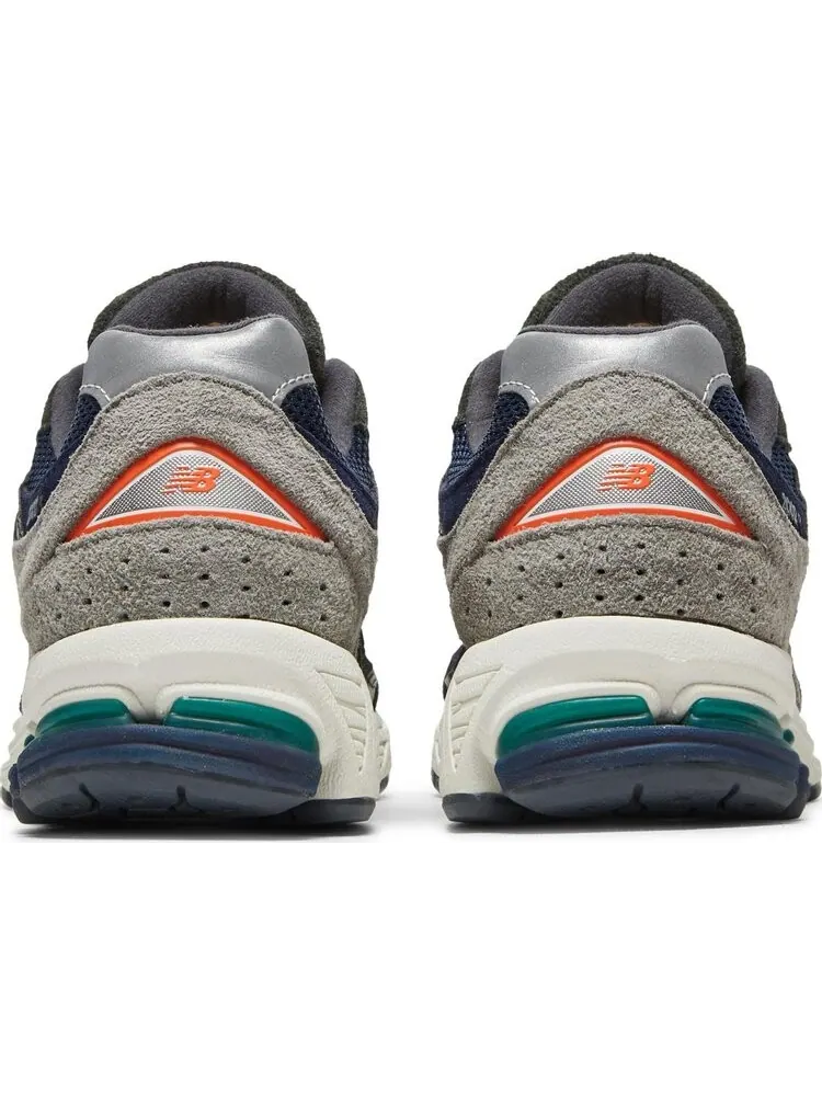 Кроссовки New Balance 2002 'Defense Green Natural Indigo' — изображение 6 из 8, зеленый