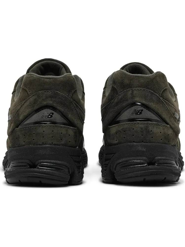 Кроссовки New Balance 2002R — изображение 6 из 8, зеленый