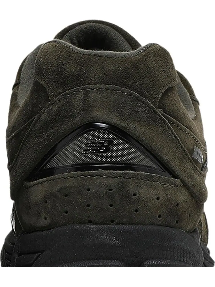 Кроссовки New Balance 2002R — изображение 7 из 8, зеленый