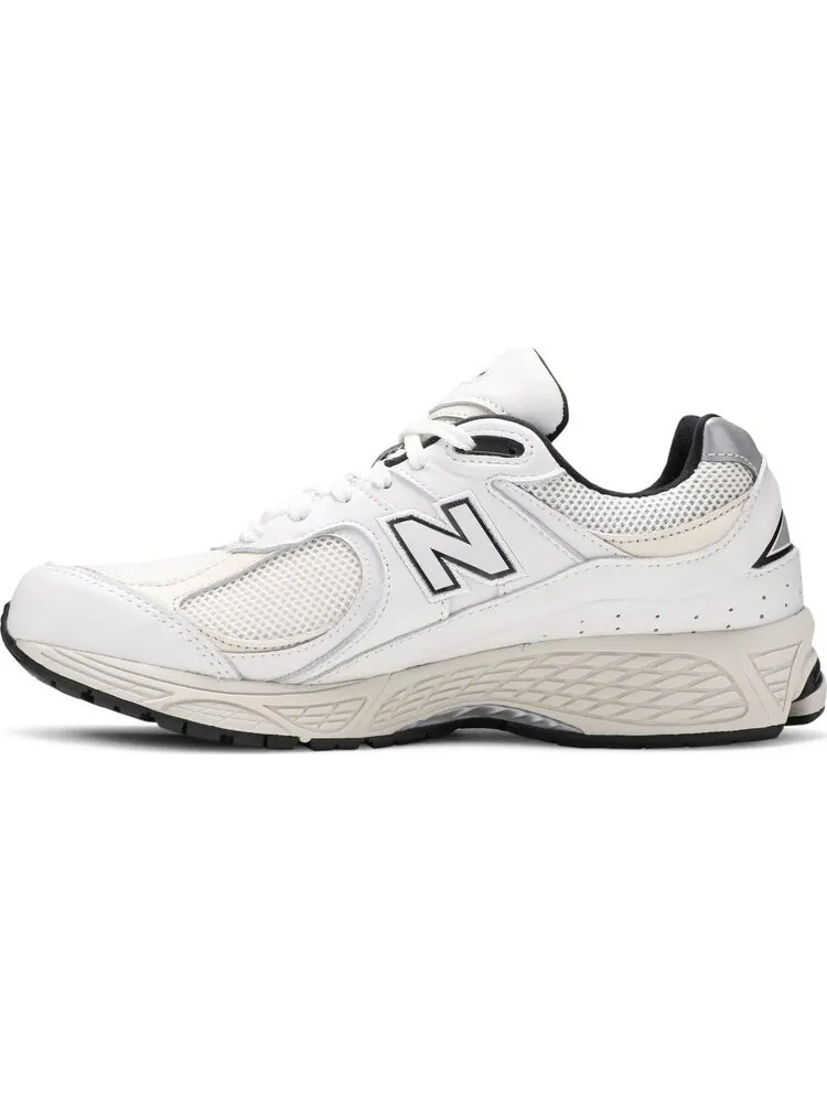 Кроссовки New Balance 2002R 'Atlas Lemon Haze' — изображение 3 из 8, бежевый