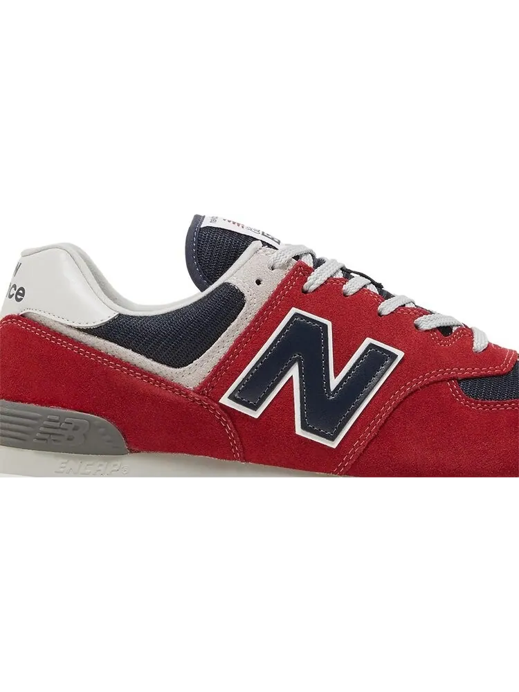 Кроссовки New Balance 574v2 — изображение 2 из 8, красный