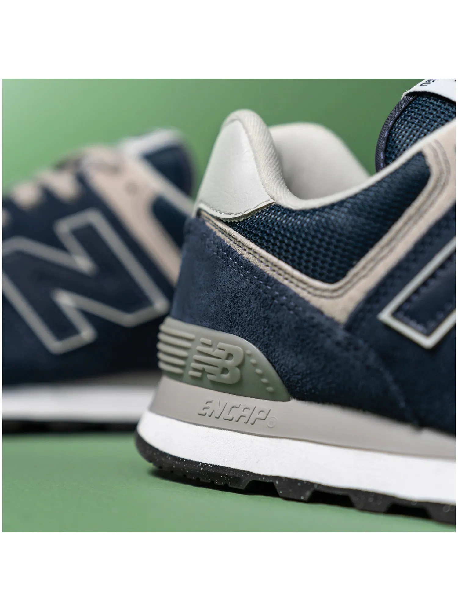 Кроссовки New Balance 574 Core — изображение 3 из 10, индиго