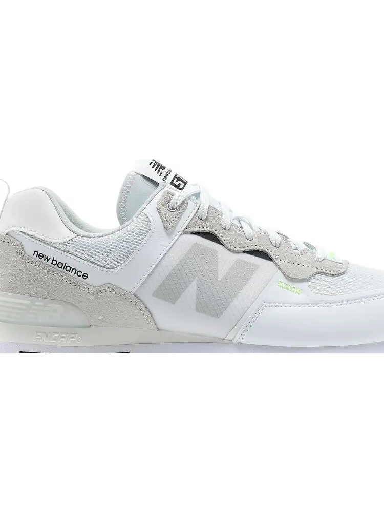 Кроссовки New Balance 574 — изображение 2 из 8, белый