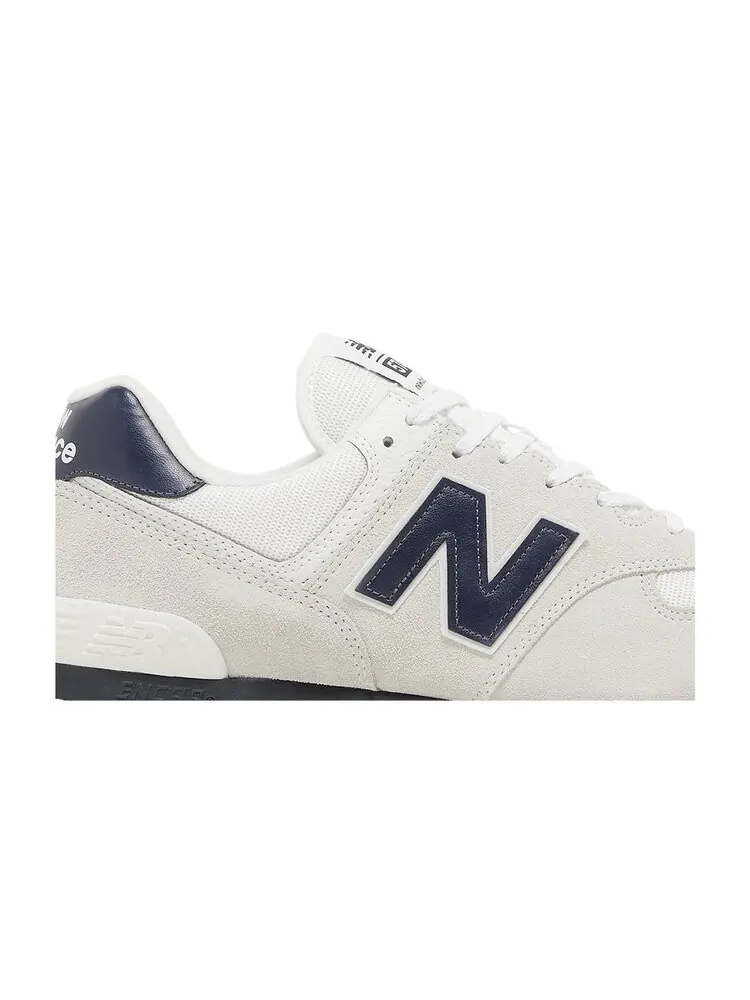 Кроссовки New Balance 574 — изображение 2 из 4, серый