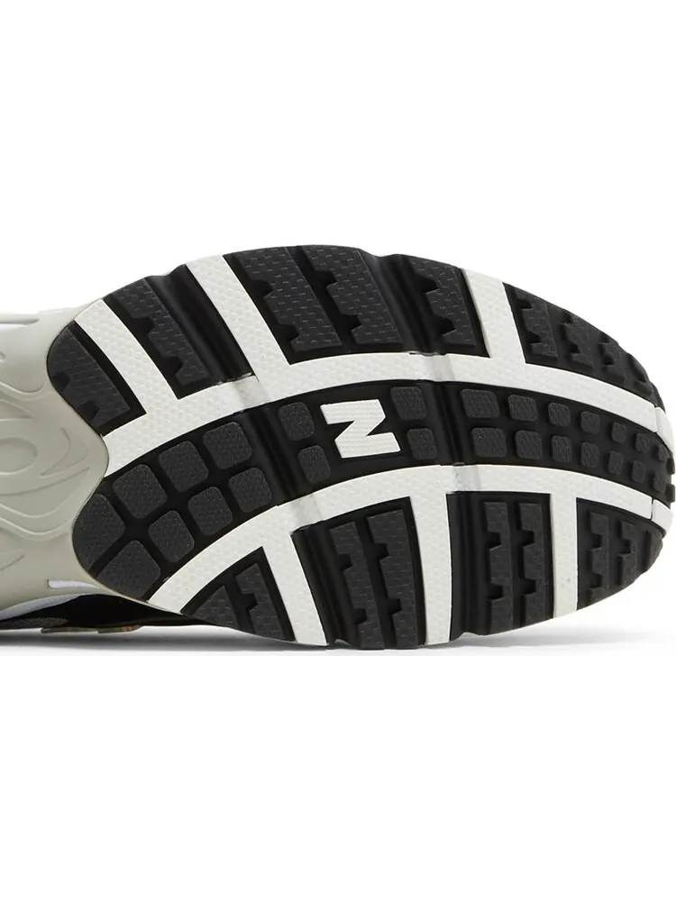 Кроссовки New Balance 725v1 'White Black' — изображение 5 из 8, белый