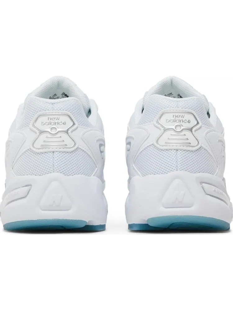 Кроссовки New Balance 725v1 'White Team Carolina' — изображение 6 из 8, белый
