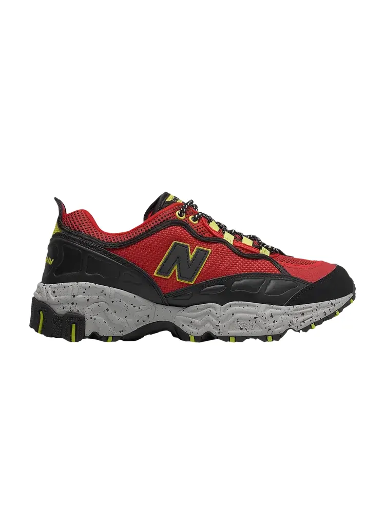 Кроссовки New Balance 801 — изображение 1 из 1, красный