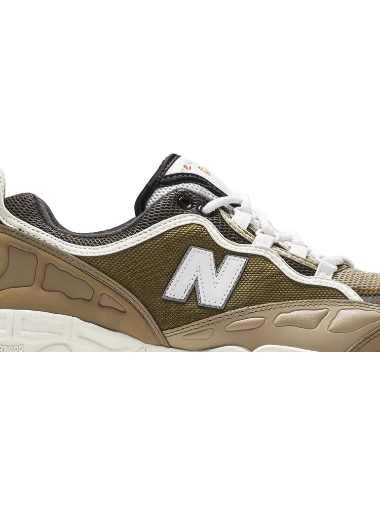 Кроссовки New Balance Paperboy Paris x 801 'Coffee Latte' — изображение 2 из 8, коричневый