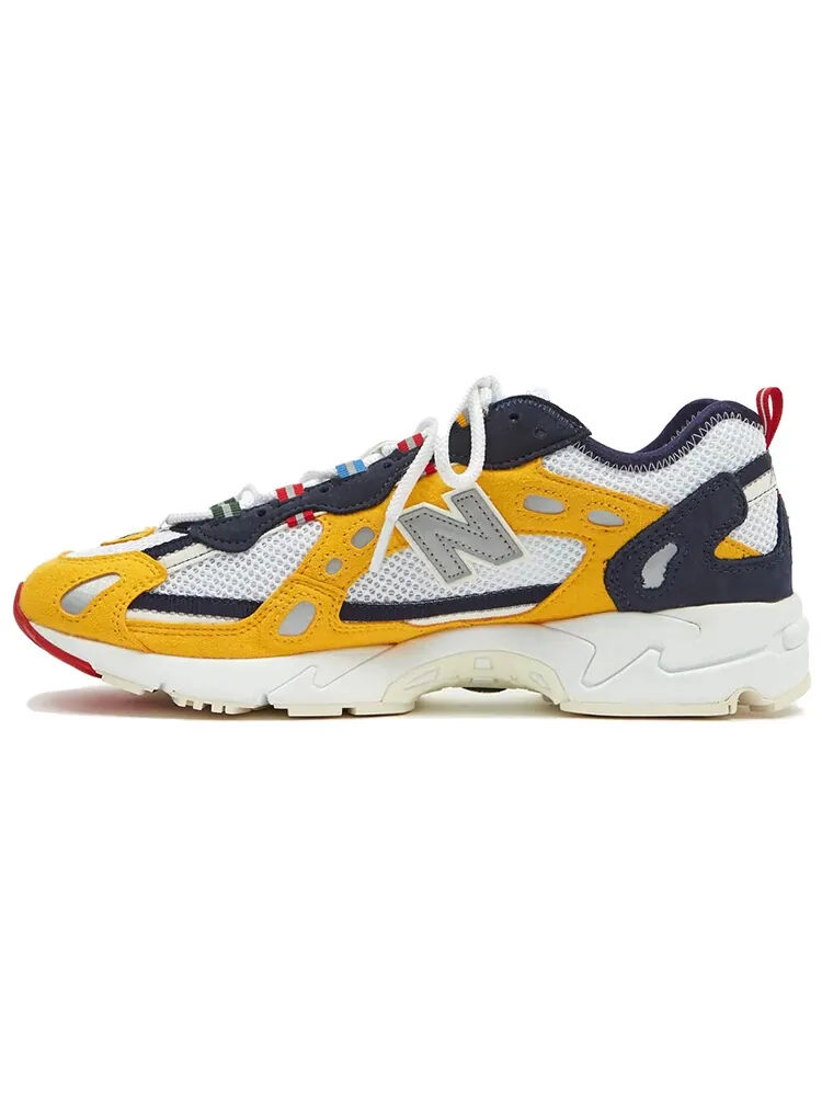 Кроссовки AIME LEON DORE x New Balance 827 — изображение 1 из 6, желтый