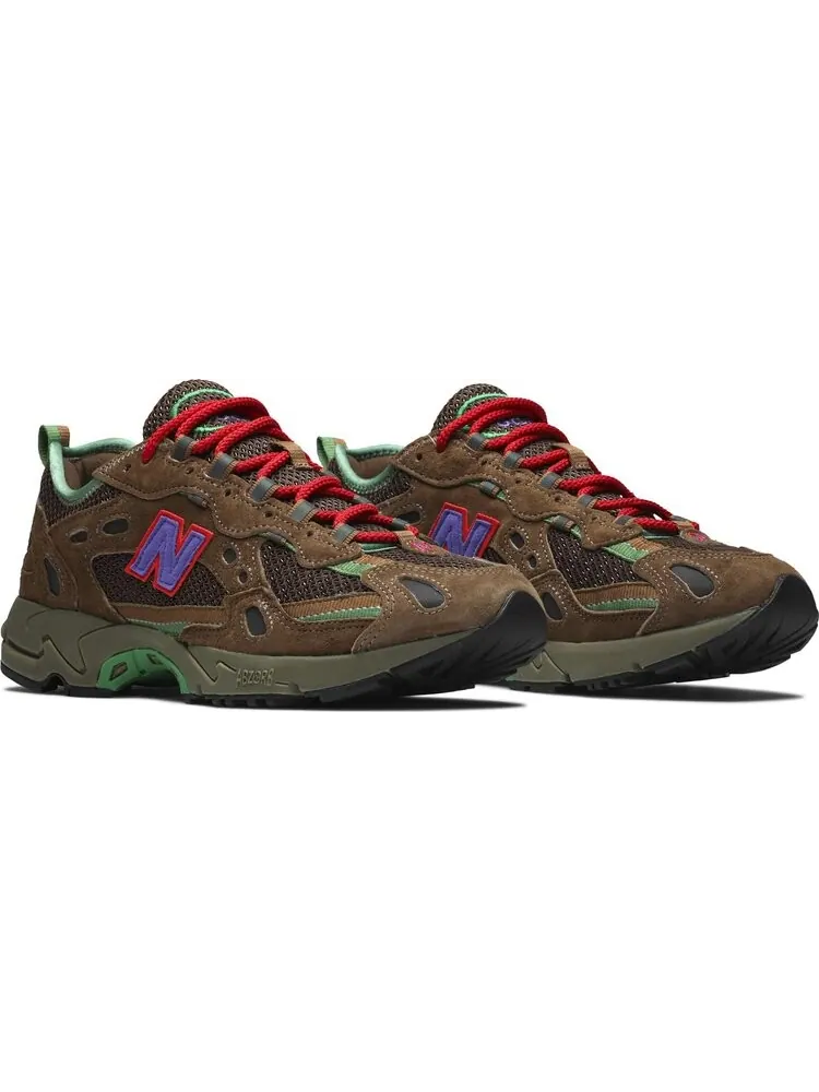 Кроссовки New Balance Stray Rats x 827 'Sewer Stompers' — изображение 8 из 8, коричневый