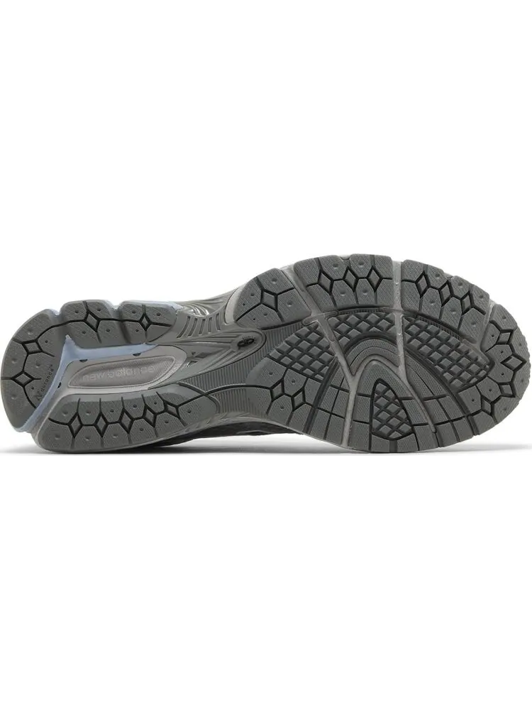 Кроссовки 860v2 'Milky Way Pack - Arctic Grey' — изображение 4 из 4, серый