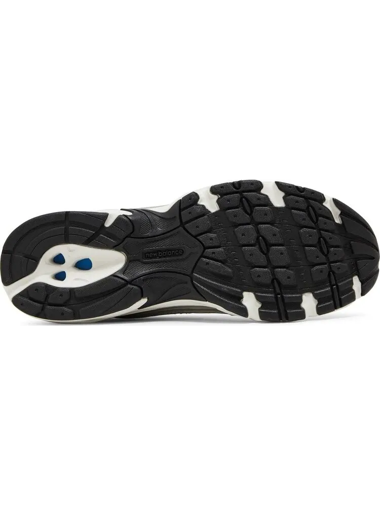 Кроссовки New Balance 530 Grey Matter — изображение 4 из 5, серебряный