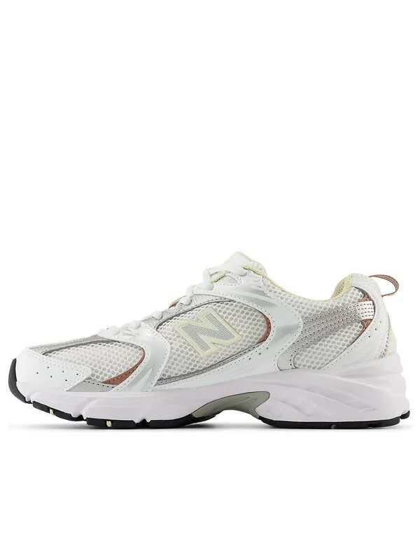 Кроссовки New Balance 530 White/Silver — изображение 1 из 4