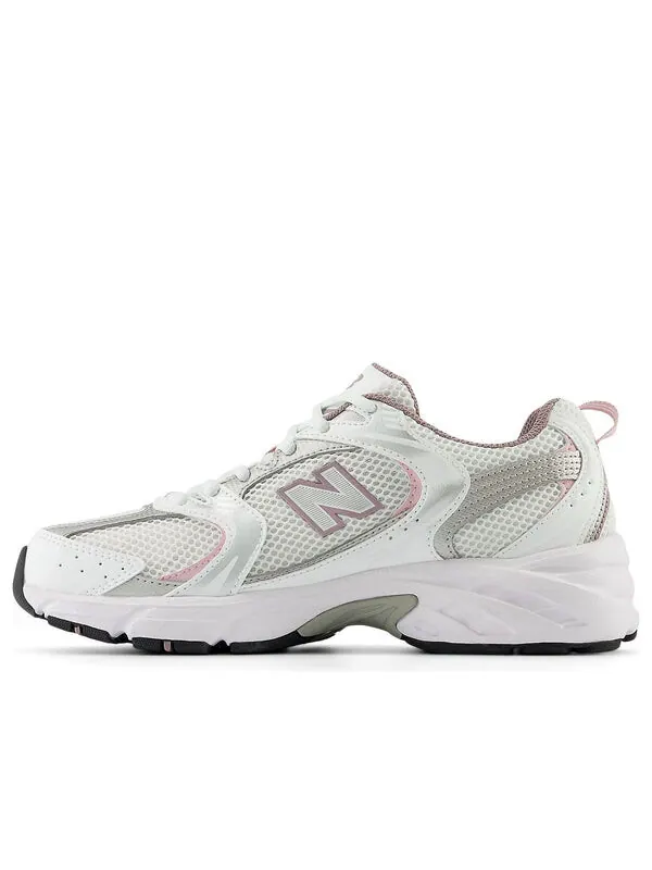 Кроссовки New Balance 530 — изображение 1 из 4, серебристый