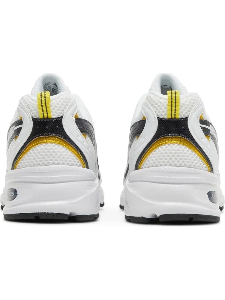 Кроссовки New Balance 530 'Munsell White Citra Yellow' — изображение 6 из 8, белый