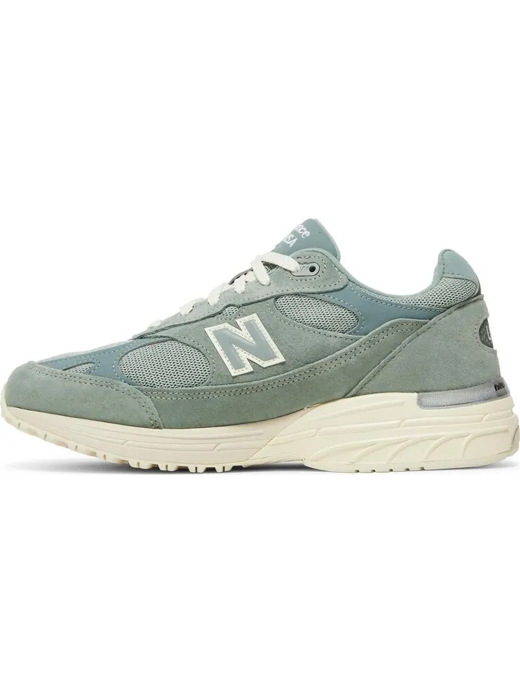 Кроссовки New Balance Kith x 993 Made in USA 'Pistachio' — изображение 3 из 8, зеленый