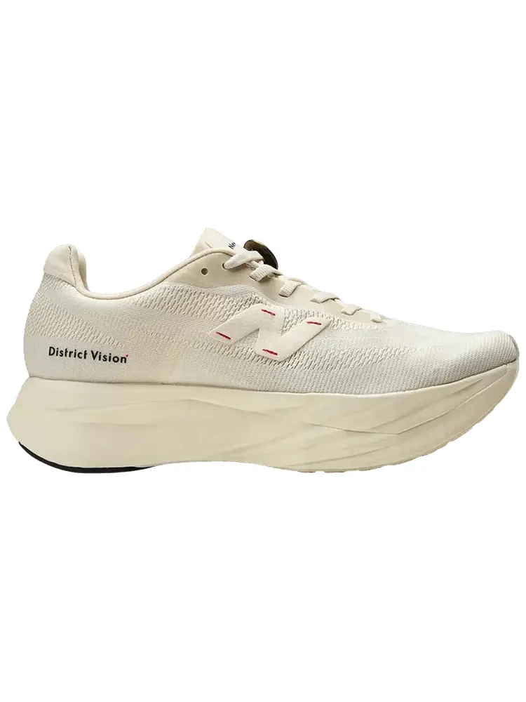 Кроссовки District Vision x New Balance FuelCell SuperComp Elite v5 — изображение 1 из 1, бежевый