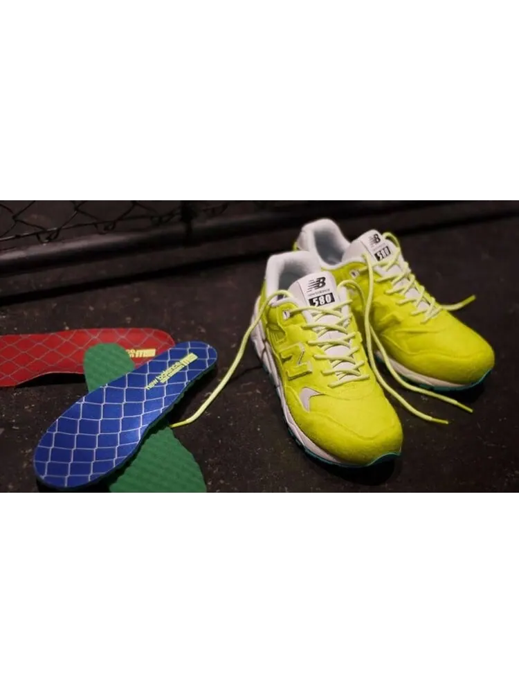 Кроссовки New Balance Mita x 580 'Battle of The Surfaces' — изображение 3 из 5, желтый