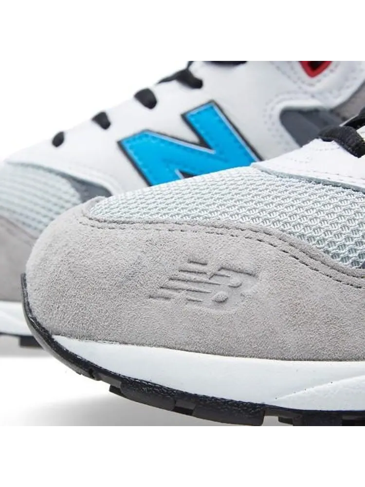 Кроссовки New Balance 580 'Riders Club' — изображение 3 из 5, серый