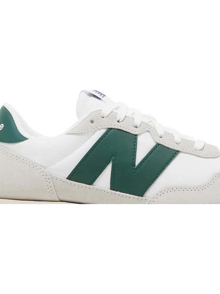 Кроссовки New Balance 237 'Cloud Grey Night Green' — изображение 2 из 8, серый