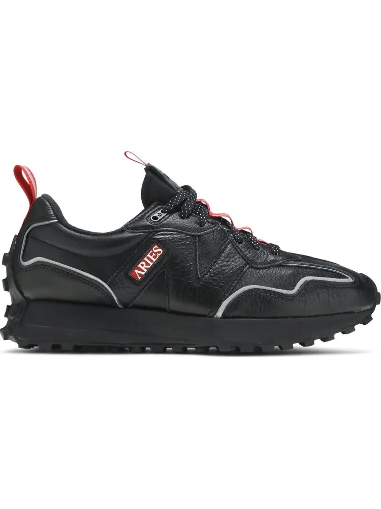 Кроссовки New Balance Aries x 327 'INVINCIBLE II - Black' — изображение 1 из 8, черный