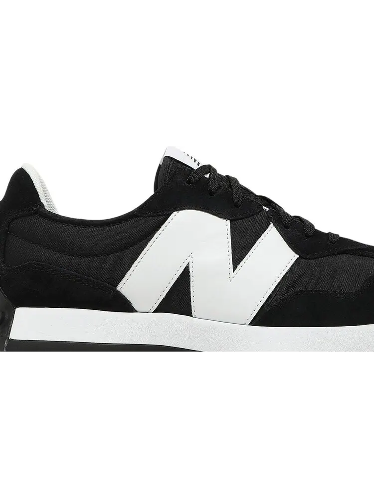 Кроссовки New Balance Foot Locker x 327 'Collective - Black' — изображение 2 из 8, черный