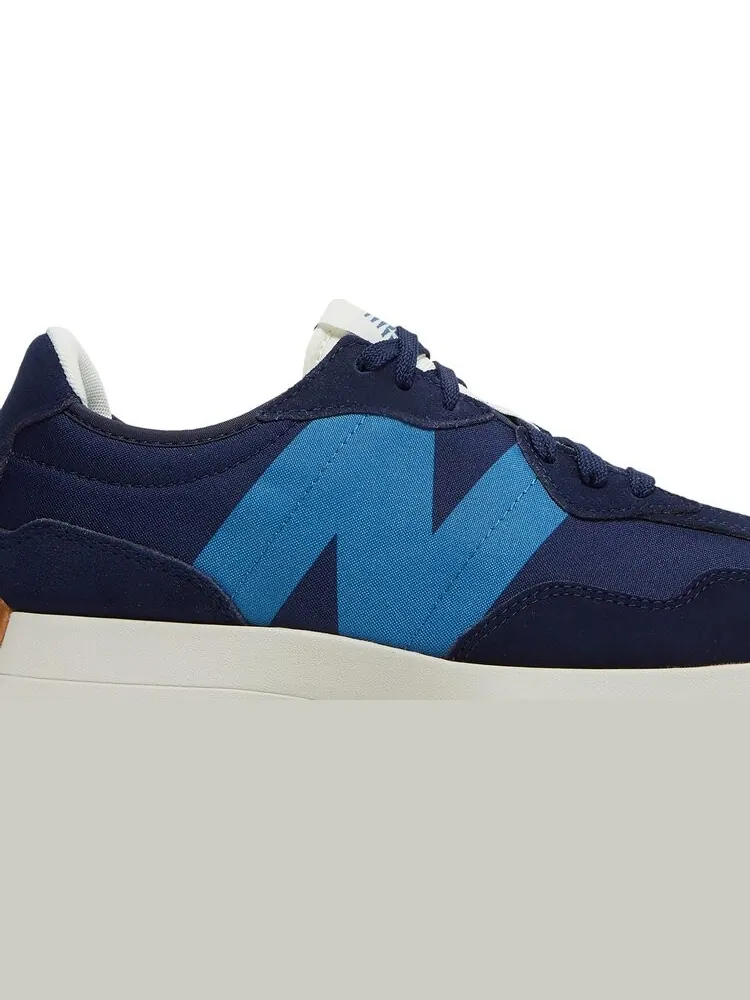 Кроссовки New Balance 327 'Lagoon' — изображение 2 из 8, синий