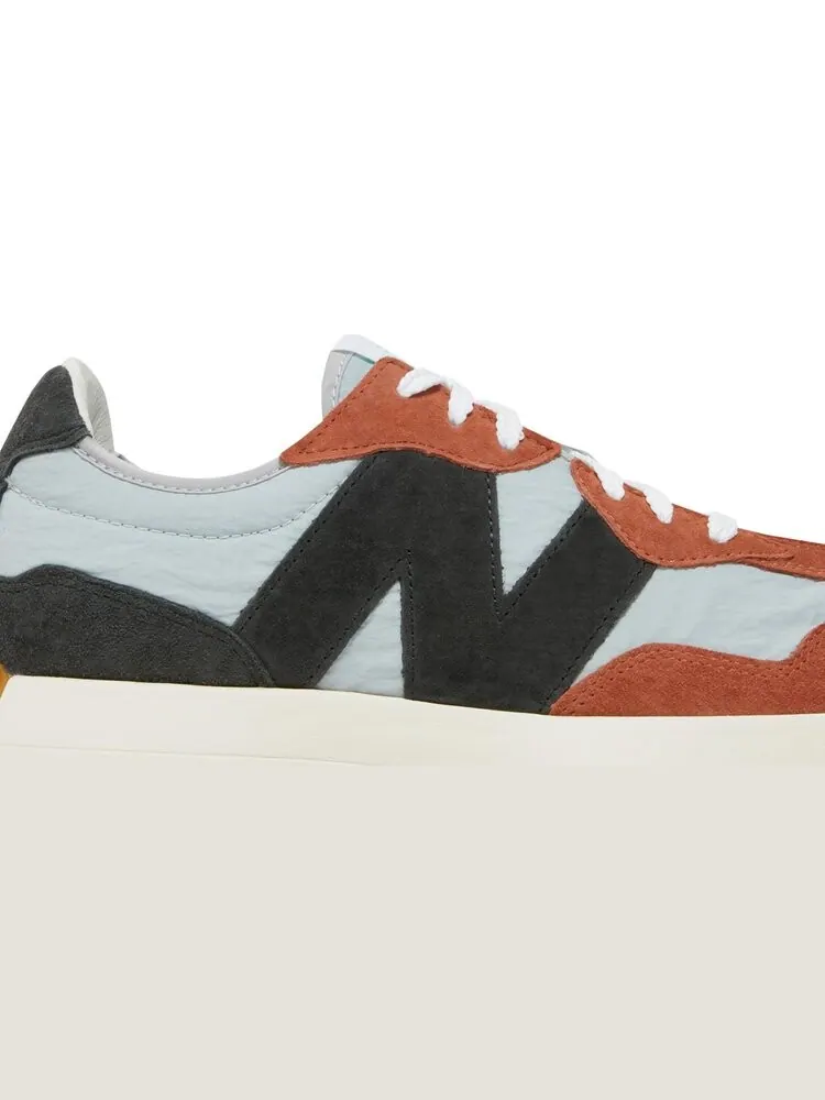 Кроссовки New Balance 327 'Rust Brown' — изображение 2 из 8, коричневый