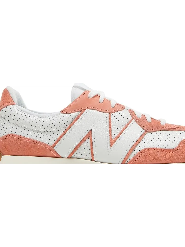 Кроссовки New Balance 327 'White Paradise Pink' — изображение 2 из 8, розовый