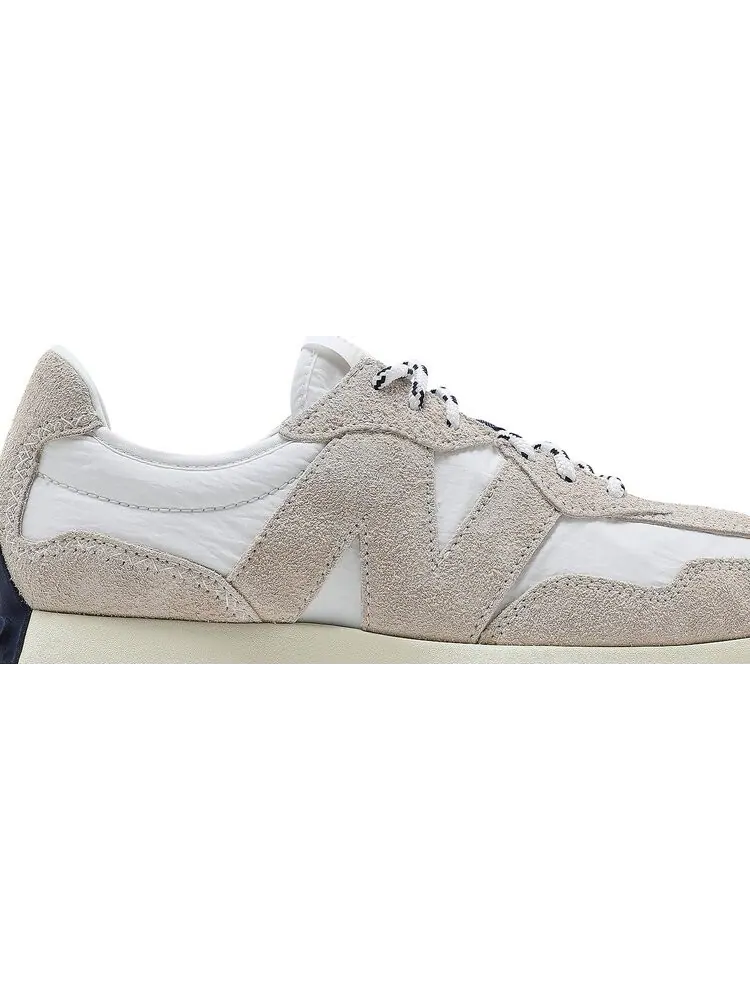 Кроссовки New Balance 327 'Moonbeam' — изображение 2 из 8, коричневый