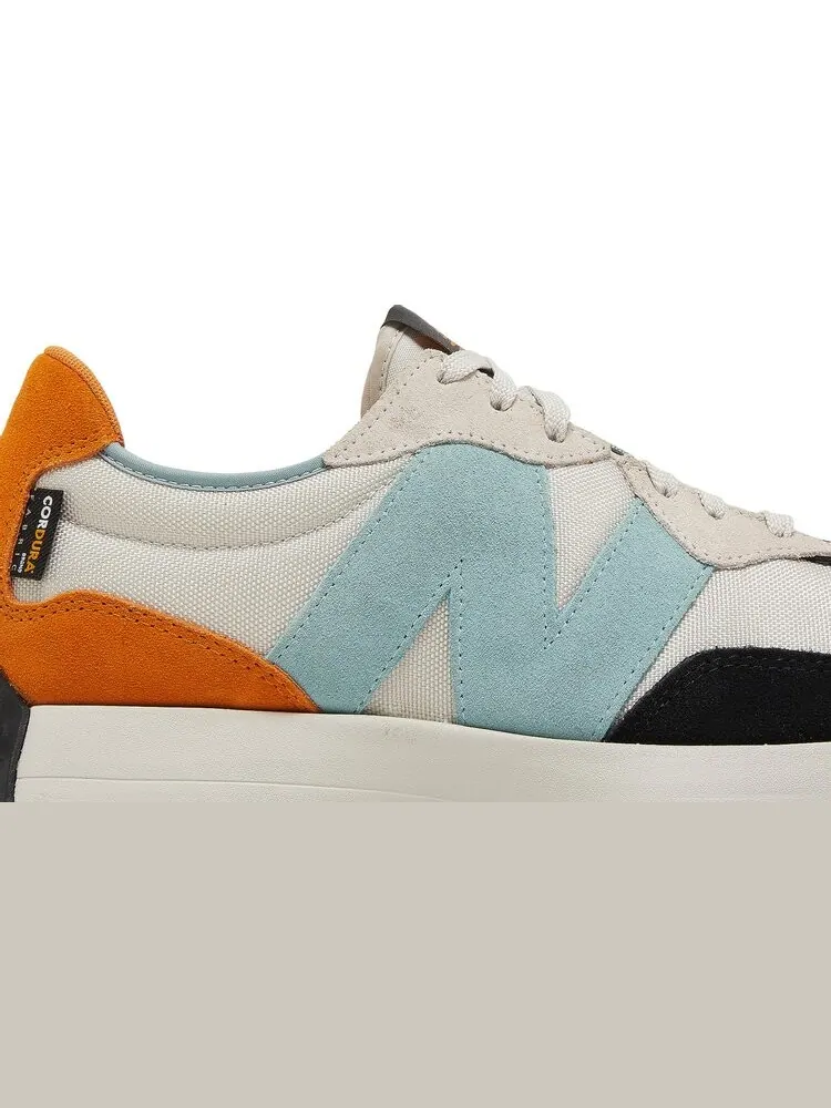 Кроссовки New Balance 327 'Moonbeam Madras Orange' — изображение 2 из 8, белый