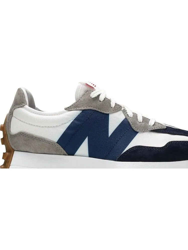 Кроссовки New Balance 327 'Navy White' — изображение 2 из 8, синий